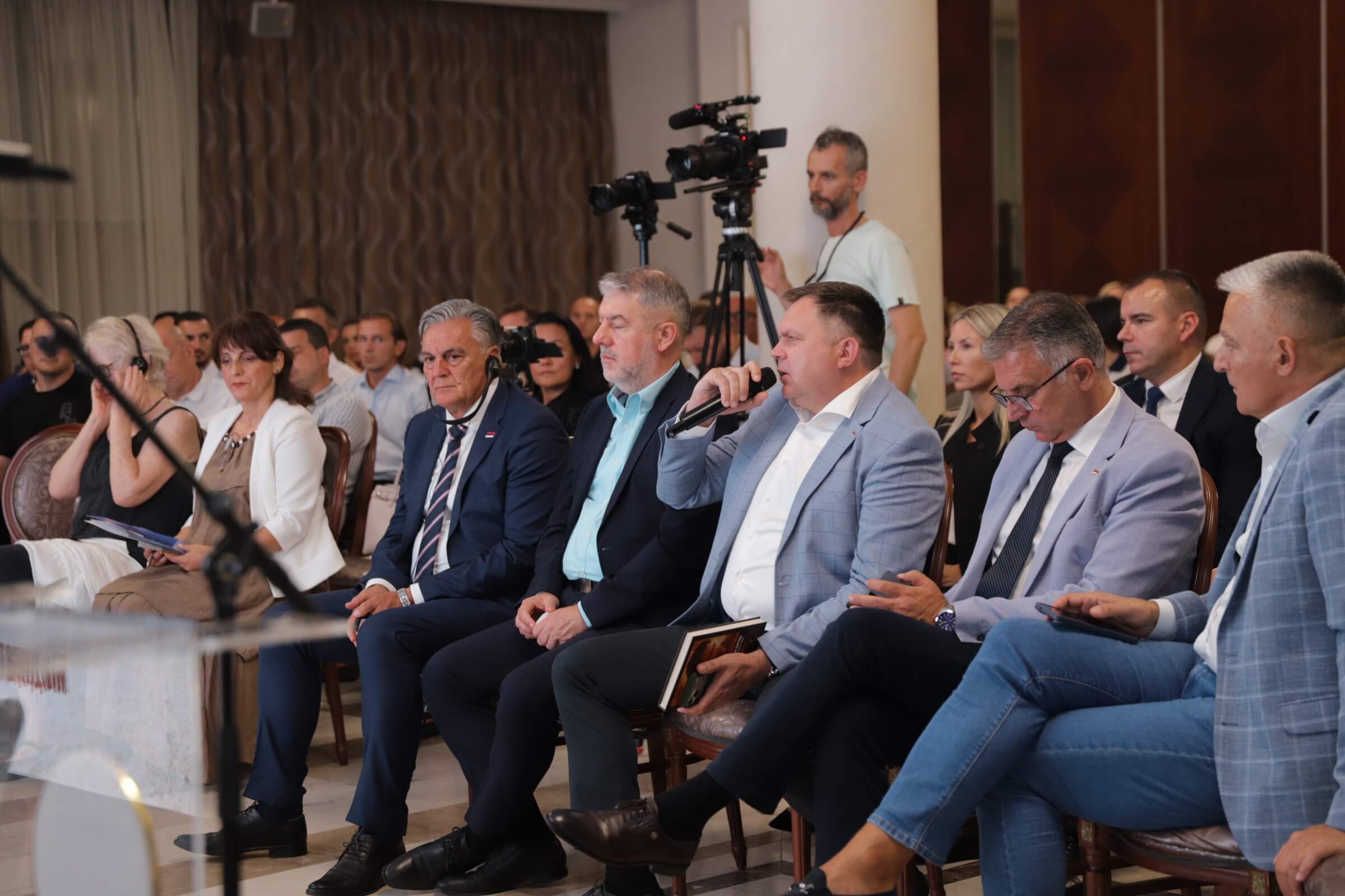 Промоција књиге „Јонијева посљедња битка: операција спасавања у Ентебеу 1976"